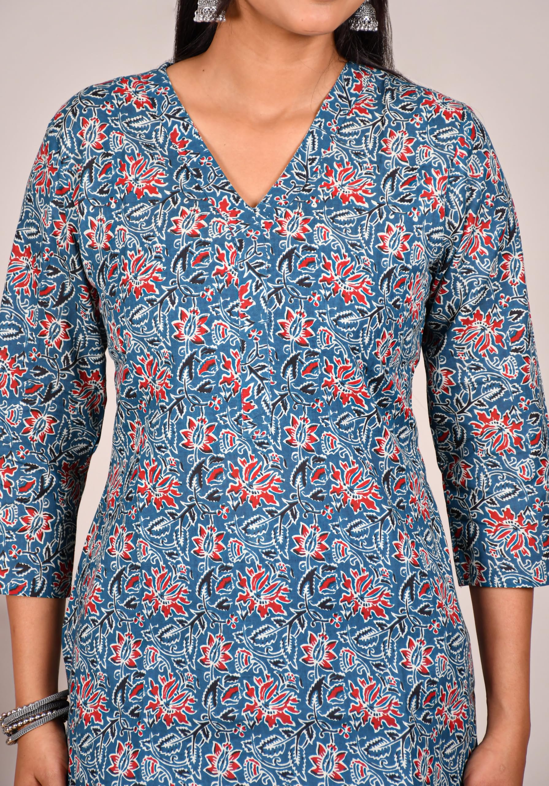 VEILA Short Kurti for Women | Cotton Floral Print Peplum Tunic Top with V-Neck, 3/4 Sleeves & 30 Inch Length | Comfortable Short Kurta for Casual & Office Wear